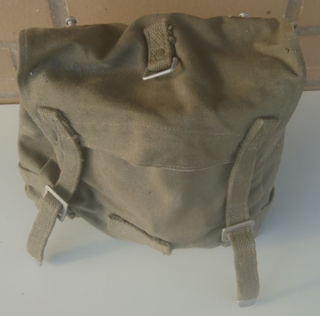 Kleine Kampftasche / Brotbeutel.